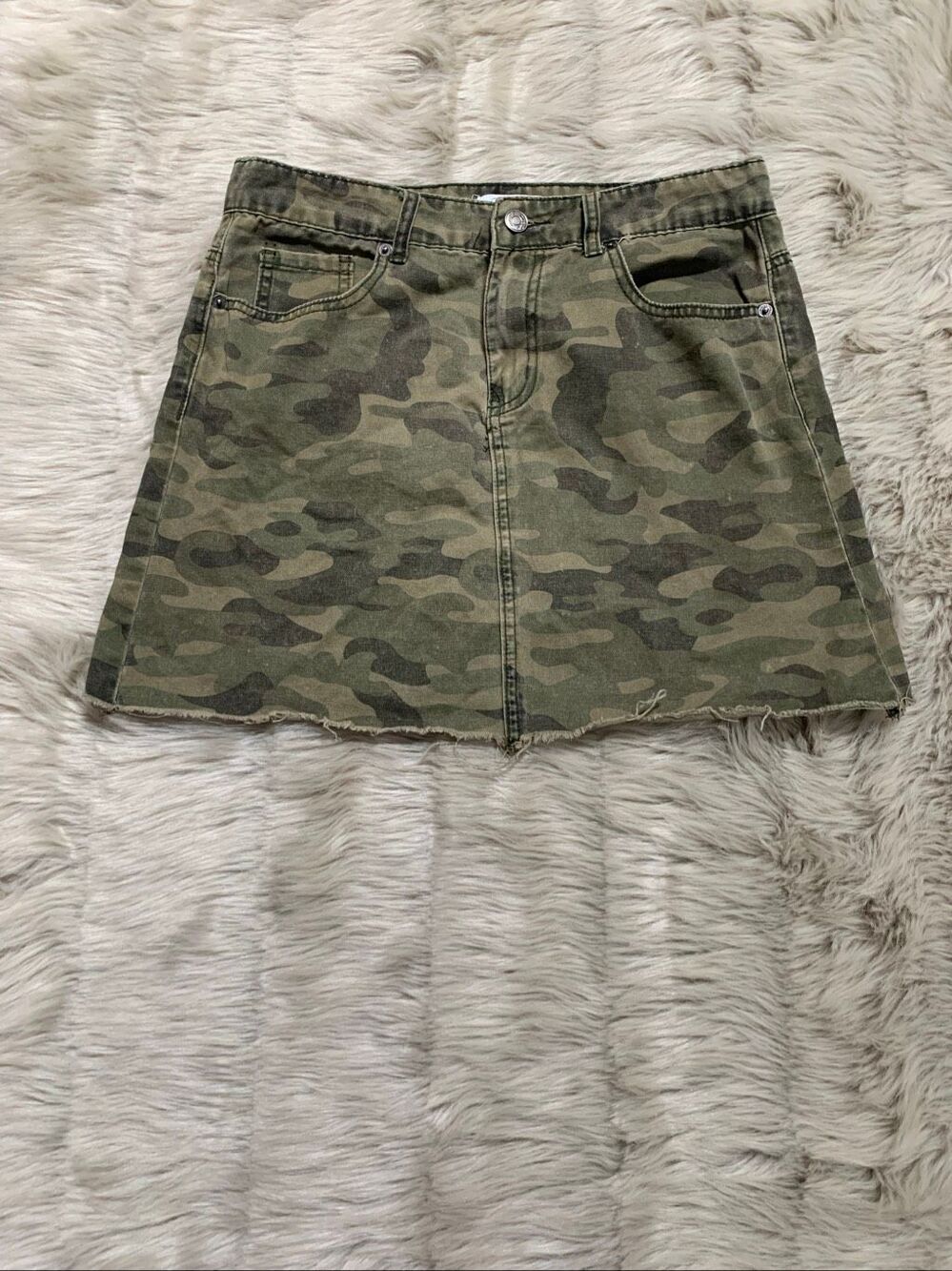 Mud Pie Women's Camouflage Skirt Small